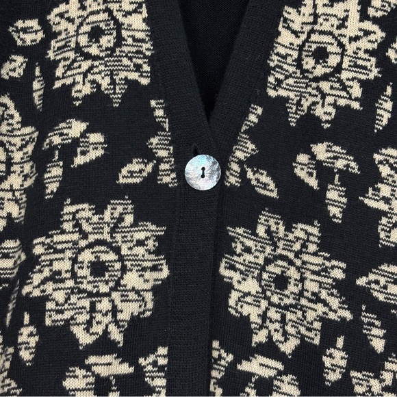 J. JILL FLORAL SUNFLOWER CARDIGAN SWEATER LONG SLEEVE BLACK CREAM SIZE 4X - Picture 3 of 8